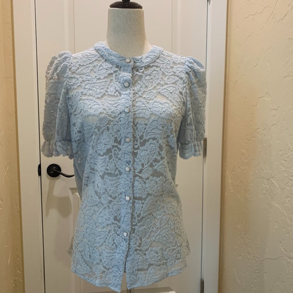 Women's Short Puff Sleeve Lace Top